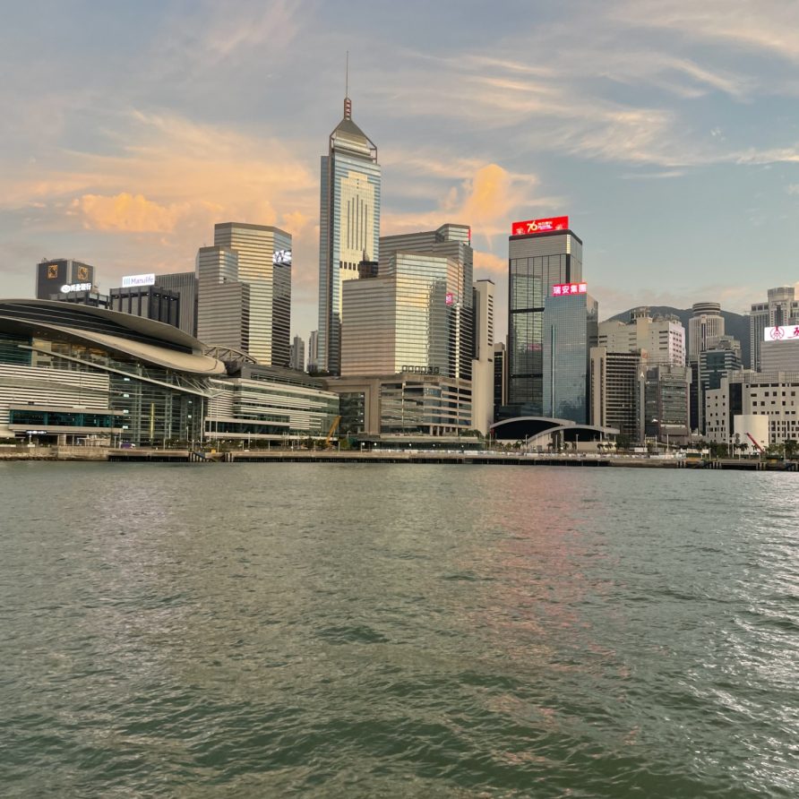 ca33b31e-82d7-438d-a7c3-d59e07acb473